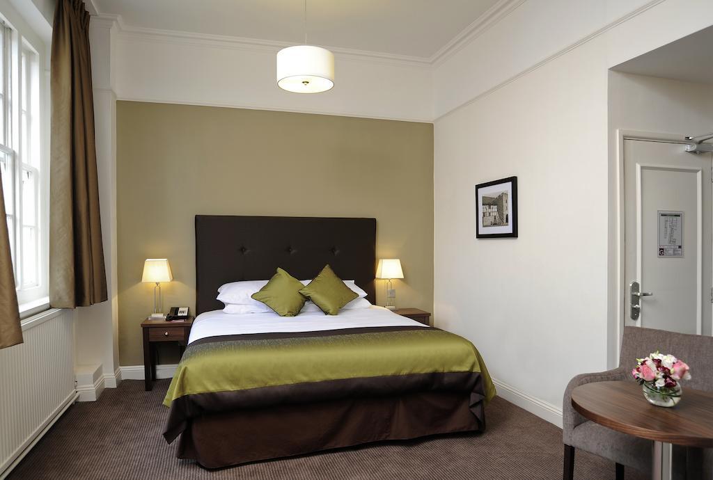 Mercure Southampton Centre Dolphin Hotel Екстериор снимка