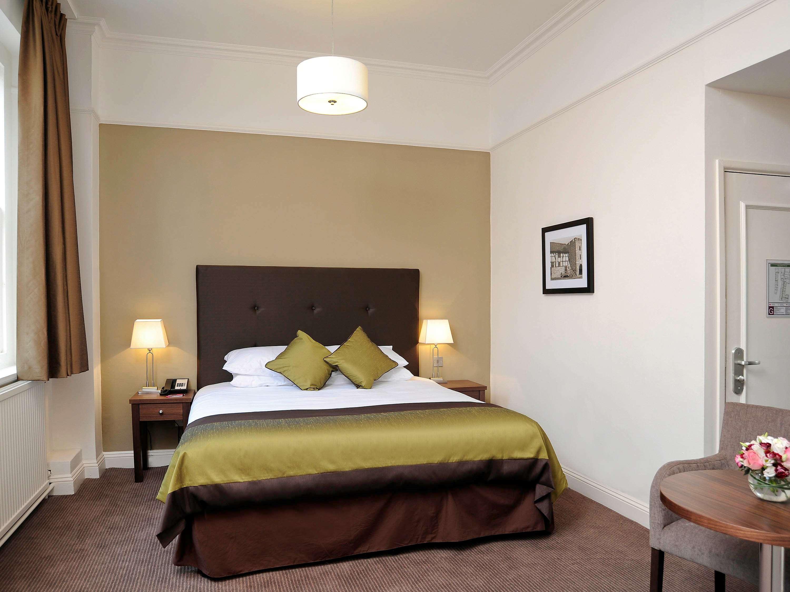 Mercure Southampton Centre Dolphin Hotel Екстериор снимка