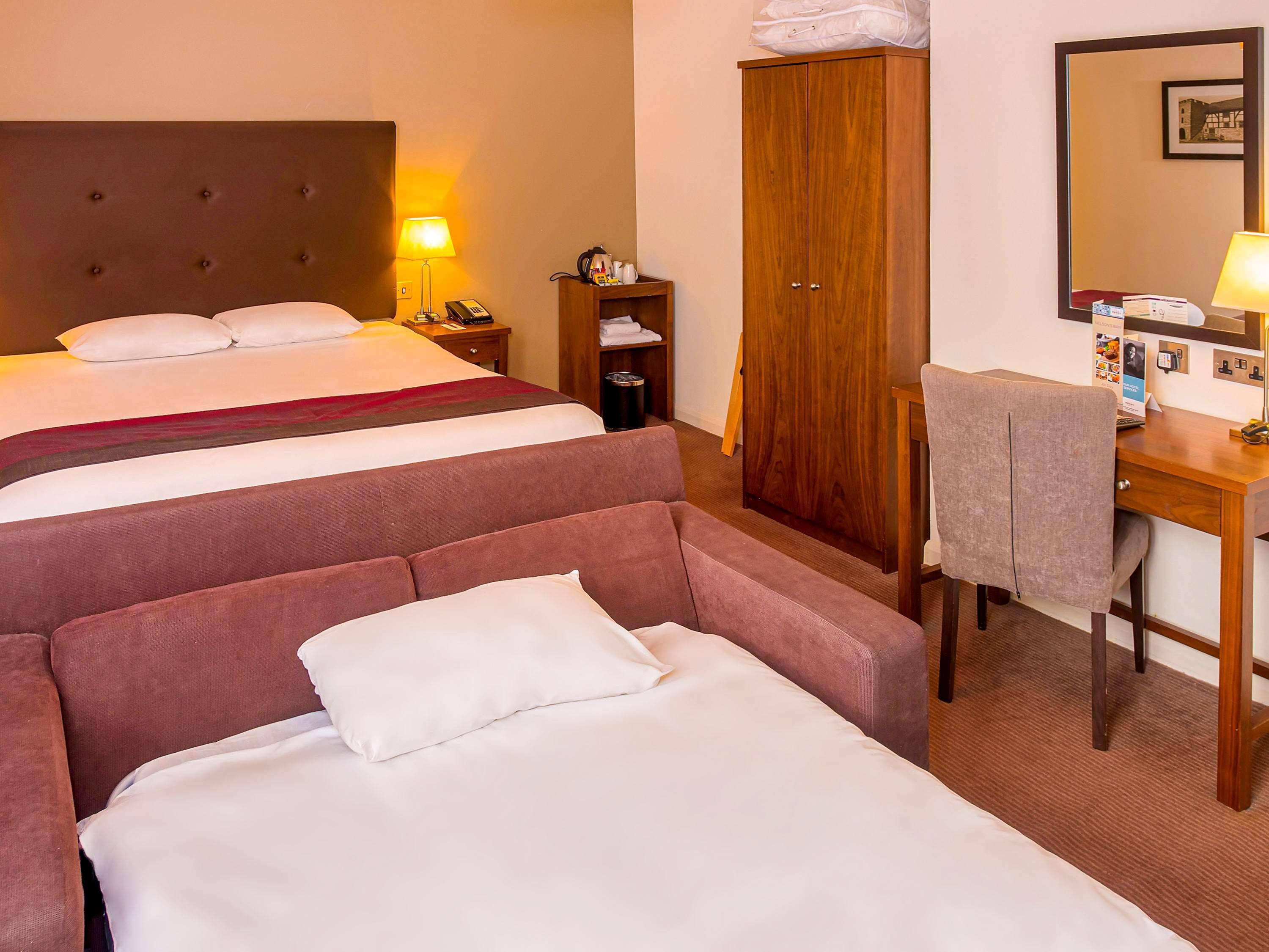 Mercure Southampton Centre Dolphin Hotel Екстериор снимка
